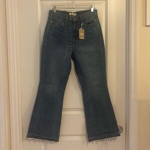 ✨ Madewell Rigid Flare Jean Drop-Hem Edition 28 NEW with tags! 👖